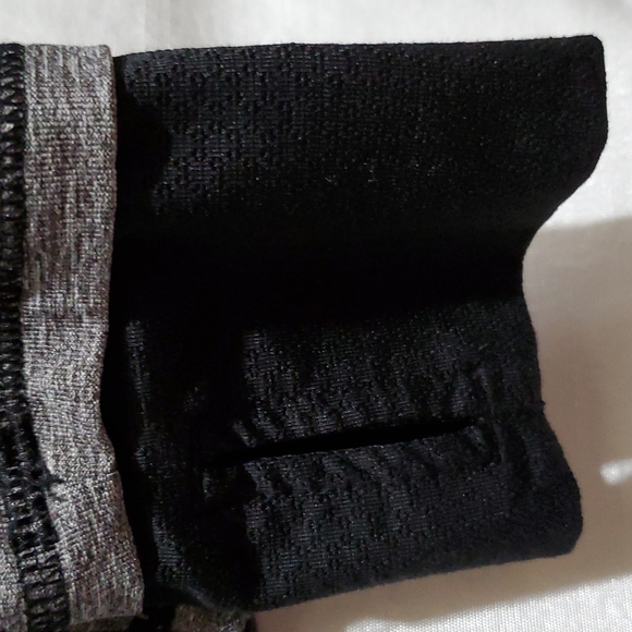 SZ. L/G WOMEN'S CHAMPIONS LONGSLEEVE ATHLETIC RUNNING TOP - Picture 3 of 9